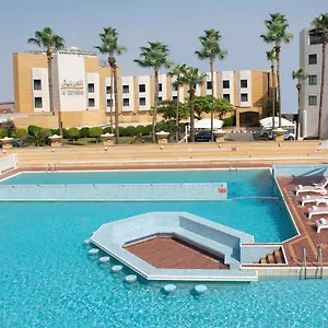 al-corniche.jeddahhotels.net/